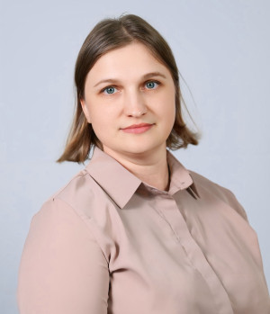 Воспитатель первой категории Жданова Юлия Ивановна Воспитатель первой категории Жданова Юлия Ивановна